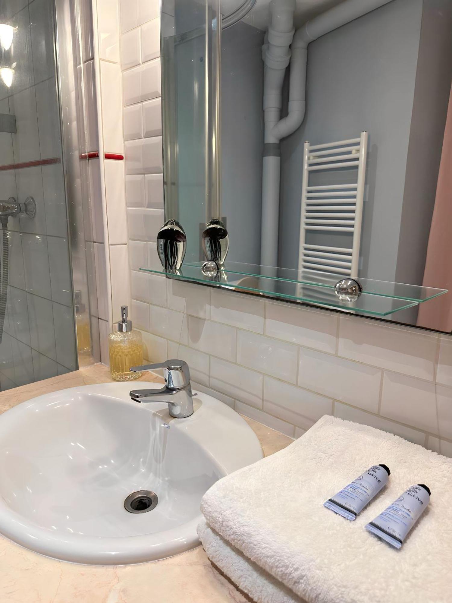 דירות Le Maconnais - Hyper Centre Macon - Parking Gratuit - A 600M De La Gare מראה חיצוני תמונה